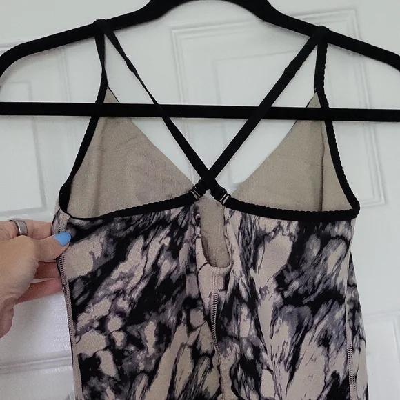 lululemon athletica Black and Tan Tank Top - Picture 2 of 5
